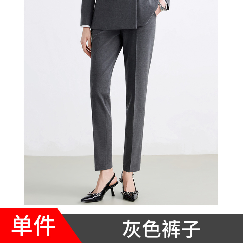 Please specify the color for each pair of pants.