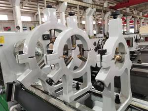 Nhà Máy bán hàng trực tiếp đa chức năng mesin bubut tornos-para-kim loại băng ghế dự bị horizont khoảng cách giường Kim loại hướng dẫn sử dụng máy tiện - Product Image 4