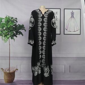 CCY murah gaun <span class=keywords><strong>Abaya</strong></span> berlian imitasi Muslim hitam ukuran besar gaun panjang wanita Afrika leher V - Product Image 6