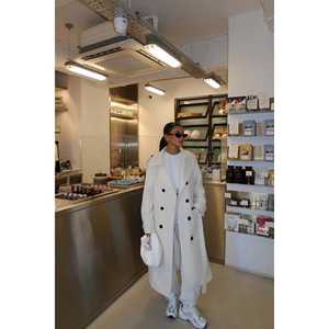 Manteau Trench Osanna Off-White pour Femme, Long, Décontracté, en Cuir et Laine, Doublure en Lin, Poids Personnalisé, Fermeture Double Boutonnage, Fourrure, Hiver - Product Image 4