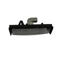 Ensemble d'éclairage de plaque d'immatriculation 8341A149 pour Mitsubishi Pajero Sport KH6W KS5W - Qualité OEM, lampe de plaque d'immatriculation arrière