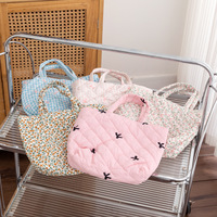 WAALUU Petit sac fourre-tout matelassé à motif de créateur Petit sac fourre-tout portable pour femmes Sac de classe pour étudiants Mini sac à main de voyage