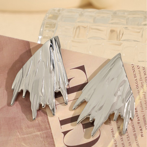 Wing-Shaped <b>Stud</b> <b>Earrings</b> Gold <b>Silver</b> Asymmetrical Design Women's Fashion Jewelry - Product Image 3