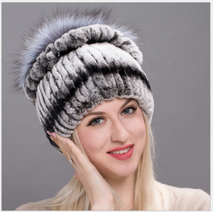 Chapeau en <span class=keywords><strong>fourrure</strong></span> de lapin Rex véritable chapeau de <span class=keywords><strong>fourrure</strong></span> d'hiver chaud de Russie chapeau de cheveux de lapin pour femmes - Product Image 2