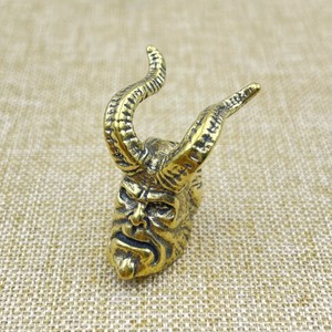 Sculpture de tête de <span class=keywords><strong>Hellboy</strong></span> à cornes en laiton, perles de couteau, accessoires pour extérieur, EDC, DIY, paracorde, pendentifs de lampe torche, breloques de bijoux - Product Image 6