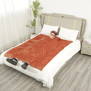 <span class=keywords><strong>Couverture</strong></span> <span class=keywords><strong>polaire</strong></span> tricotée ultra douce et confortable à porter <span class=keywords><strong>avec</strong></span> <span class=keywords><strong>manches</strong></span> pour adultes et enfants - Motif hiver Noël certifié OEKO-TEX Quatre - Product Image 3