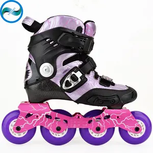 Hot Selling En Groothandel Knipperende Pu Wielen Roller Verstelbare Skate Schoenen Voor Kinderen En Volwassenen