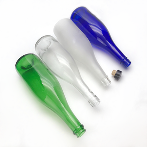 Bán Buôn Rỗng Màu Xanh Lá Cây Màu Xanh Mờ Màu Sắc Rõ Ràng 750Ml Glass Rượu Chai Cho Rượu Sâm Banh Rượu Whiskey Với Nắp Đậy - Product Image 4