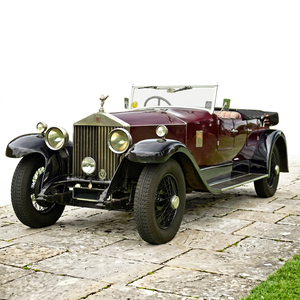 Voiture électrique classique XCEGO, limousine vintage, 5 places, batterie au lithium personnalisée <150 ch, conduite à gauche, 30 km/h, couleur personnalisable - Product Image 1