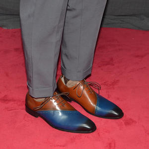Chaussures en cuir pour hommes de style italien, couleurs mélangées, style Oxford formel, idéales pour les mariages et les fêtes. Chaussures habillées et Oxfords en cuir pour hommes. - Product Image 4
