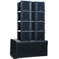 Système de sonorisation complet pour concerts et festivals de musique, avec enceintes line array DBK Dual de 12 pouces et deux caissons de basses de 18 pouces.