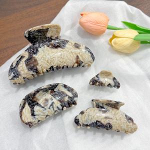 Juego de Pinzas para el Cabello de Acetato con Logotipo Personalizado Qianjin, Diseño de Mármol, Pinzas para el Cabello Grandes, Medianas y Pequeñas, Accesorios para el Cabello de Mujer - Product Image 1