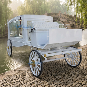 Cercueil de luxe au design moderne, chariot funéraire antique tiré par des chevaux, voiture funéraire à vendre - Product Image 1