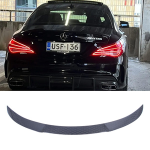 สปอยเลอร์หลังคาร์บอนไฟเบอร์ทรงรังผึ้ง สำหรับ W117 C117 CS รุ่นปี 2013-2019 - Product Image 1