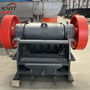 איכות גבוהה לסת ניידת קרוסבית בגודל קטן מנוע דיזל מופעל משומש אבן ריסוק צמח plc ציוד ייצור חווה - Product Image 1