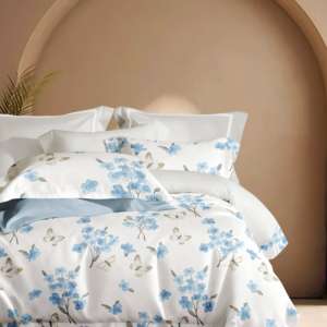 바로 출고 가능한 나비 프린트 100% 면 60수 300TC 2.5m 폭 새틴 원단 (침대 시트 세트용) - Product Image 4