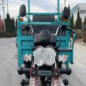 Tricycle OEM/ODM Dernier Modèle Conception Ouverte Moteur 200cc Refroidi par Air 2T Charge Utile 75km/h Vitesse Transport de Marchandises - Product Image 4