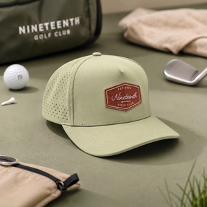 Gorra de Golf de Cinco Paneles con Estampado de Cuero, Personalizada OEM, MOQ Bajo, Alta Calidad, Visera Plana, Secado Rápido, Transpirable y Ligera - Product Image 3