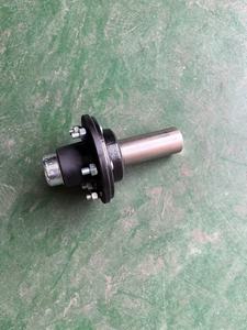 Essieu de remorque de haute qualité avec moyeu de roue - Product Image 2