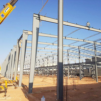 Chine Abri de garage à structure de haute qualité Garage de voiture de conception professionnelle Entrepôt préfabriqué en acier préfabriqué