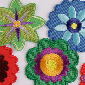 Étiquette brodée à l'ordinateur, patch brodé motif floral original, accessoires vestimentaires, accessoires de bagages DIY, patch auto-adhésif - Product Image 3