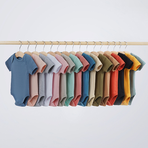 Grenouillère en coton biologique avec logo personnalisé grenouillère pour bébé vêtements unisexe grenouillère <span class=keywords><strong>beige</strong></span> pour bébé - Product Image 3