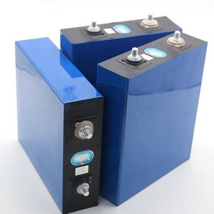 Batteria agli Ioni di Litio Prismatica Solare TOPWAY 3.2V LiFePO4 con Terminale a Vite Opzioni da 100Ah a 300Ah 5000 Cicli Garanzia di 3 Anni - Product Image 3