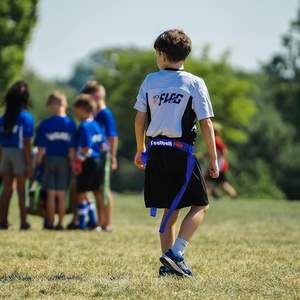 Drapeaux de ceinture pour enfants et adultes, PVC couleur pleine, double face, logo d'équipe personnalisé, entraînement sportif, drapeaux de ceinture de football - Product Image 6