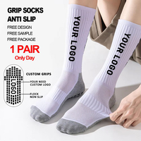 Chaussettes de football professionnelles antidérapantes avec logo personnalisé en silicone, respirantes et à séchage rapide, pour hommes et équipes jeunes