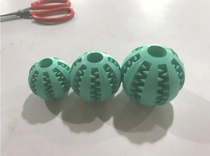 Juguete de Pelota para Perros de Caucho Natural Libre de BPA, Personalizado de Fábrica, Resistente, Duradero e Interactivo para Masticadores Agresivos - Product Image 2