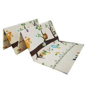 Tappetino da Gioco per Bambini in Schiuma XPE Pieghevole a Doppio Lato con Disegni Cartoon per Casa - Product Image 2
