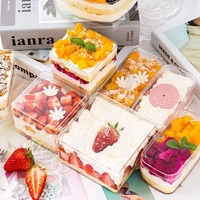 Vente de gros Tasse à mousse en plastique Boîte à dessert tiramisu Emballage de gâteau en plastique transparent Boîtes à cupcakes transparentes avec couvercle