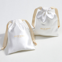 Pochette à Bijoux Personnalisée de Luxe en Soie Satinée avec Cordon, Emballage Cadeau de Mode