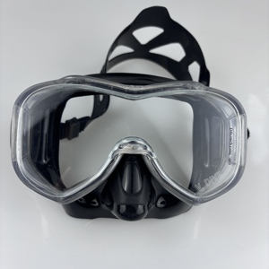 Máscara de <span class=keywords><strong>Buceo</strong></span> de <span class=keywords><strong>Goma</strong></span> Impermeable de Bajo Volumen con Protección UV Antivaho de Visión Amplia, Lentes de Vidrio Templado, Juego de <span class=keywords><strong>Gafas</strong></span> de Snorkel - Product Image 4