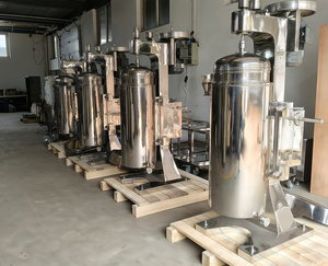 Verimli laboratuvar kullanımı için boru şeklindeki kap ayırma ekipmanı ile gıda sınıfı GQ115 dikey santrifüj - Product Image 4