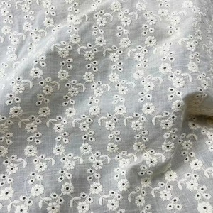 تطريز مباشر من المصنع يمكن مصبوغ نسيج زهرة العيينة القطني ، نسيج فستان الفتاة - Product Image 5