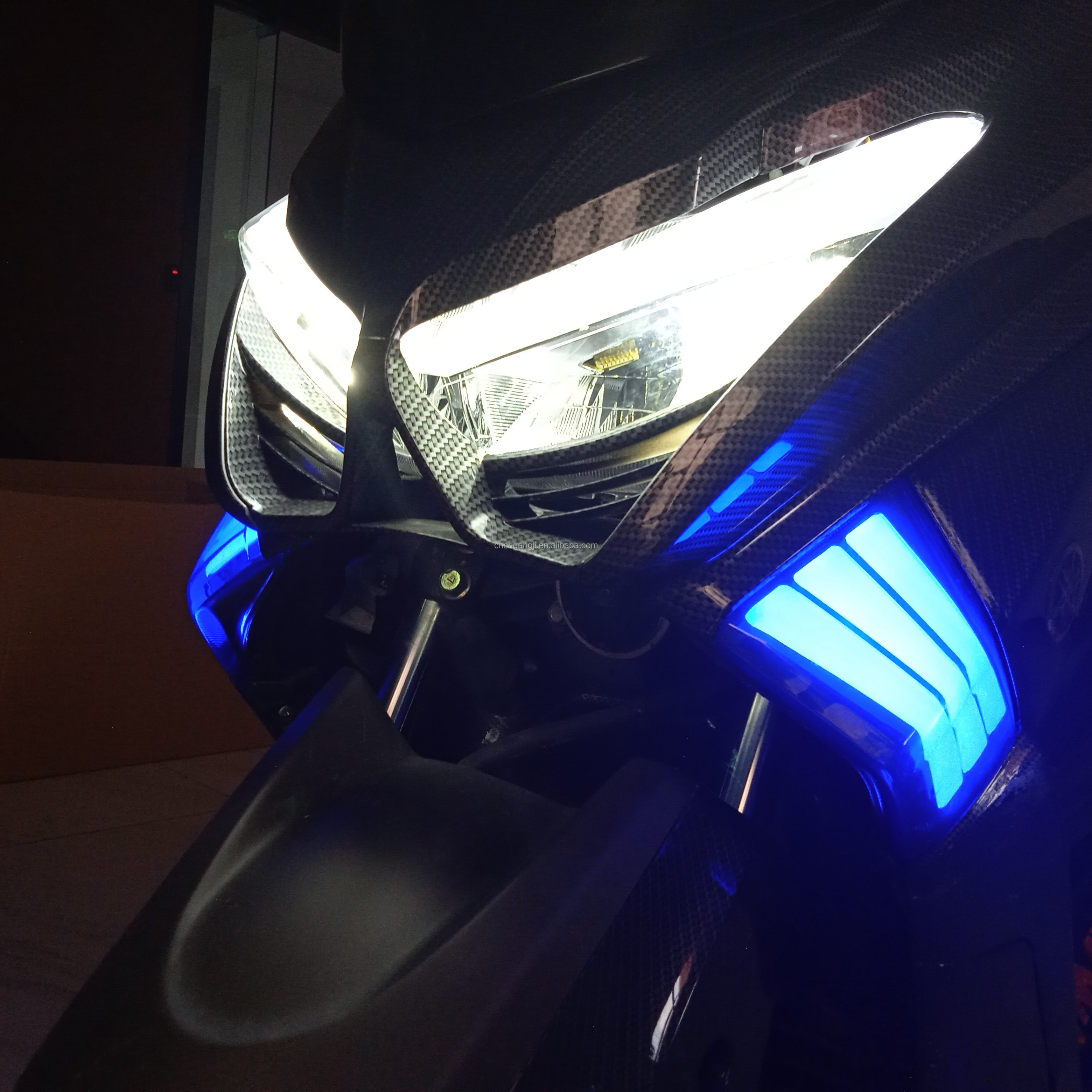 JPA LED ウインカー まさかや〜！ Amazon | JPA LED プロジェクター ヘッドライト グリーン 緑