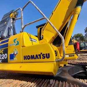 Komatsu รถขุด PC220-8มือสองพร้อมมอเตอร์และปั๊ม - Product Image 3