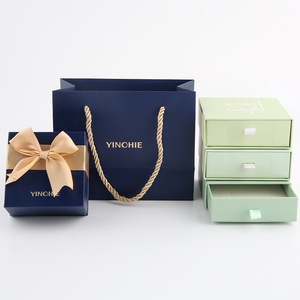 Tùy Chỉnh Thiết Kế Logo Cứng Nhắc Gấp Ngăn Kéo Sóng Kraft Sang Trọng Mỹ Phẩm Đồng Hồ Đồ Trang Sức Nhỏ Màu Trắng Giấy Hộp Quà Tặng - Product Image 1