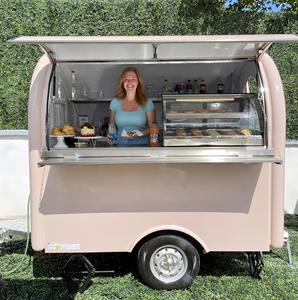 קדימון משאית מזון מיני-ורוד עם מטבח מלא 2025 קרוון מזון - Product Image 1
