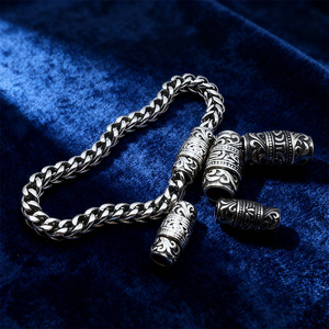 Bracelet à boucle magnétique en acier inoxydable, chaîne rétro, bijoux unisexes pour hommes et femmes, style européen américain, design moto - Product Image 4