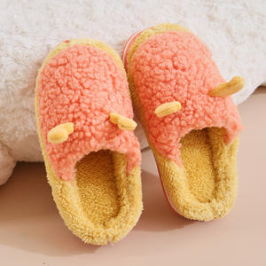 Nouvel arrivage de pantoufles en bois 3D de dessin animé pour enfants, à la mode, mignonnes, chaudes et antidérapantes, pantoufles d'intérieur pour maison de bébé, chaussures de fermeture pour femmes - Product Image 6