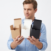Boîtes plates en carton ivoire avec doublure en éponge pour échantillons de parfum et de rouge à lèvres, recyclables, pelliculage mat, fermeture magnétique, logo en relief