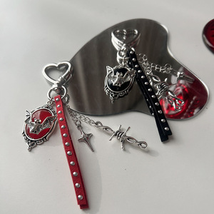 Bat Heart Keychain Punk Rivet Strap Bag Charm Vintage Metal Star Chain Pendant Halloween Gift Wholesale Custom <b>Logo</b> - Product Image 4