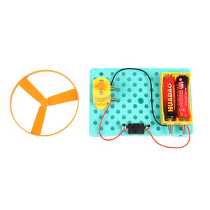 Kit d'expérimentation DIY : Soucoupe volante à hélice en plastique pour enfants et élèves - Mini ventilateur à piles, pack pédagogique <span class=keywords><strong>de</strong></span> <span class=keywords><strong>physique</strong></span> - Product Image 3
