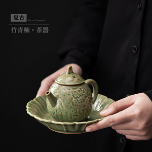 Support à théière en céramique rétro avec plateau gradué, accessoire de thé en poterie, fabriqué à Dehua - Product Image 2