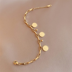 Wholesale Gold Stainless Steel Chain <b>Bracelet</b> Heart Shaped <b>Shell</b> Pendant <b>Bracelet</b> - Product Image 2