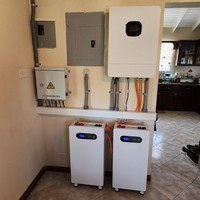 Système solaire hors réseau 10 kW, norme américaine 120 V/240 V, système de stockage d'énergie solaire domestique à phase divisée avec batterie LiFePO4