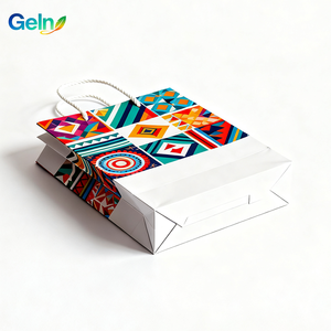 Bolsa <span class=keywords><strong>de</strong></span> Papel Blanco <span class=keywords><strong>de</strong></span> Alta Gama con Asa <span class=keywords><strong>de</strong></span> Cinta Plana, Logotipo Personalizado, Empaque Mate para Boutiques <span class=keywords><strong>de</strong></span> Ropa - Product Image 3