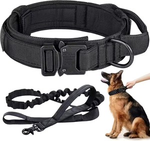 Vente en gros de haute qualité collier de dressage pour chien de compagnie à boucle en métal robuste ensemble collier et laisse pour grands chiens collier de chien tactique - Product Image 1